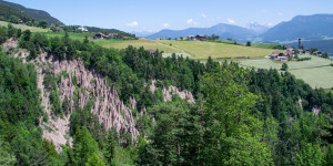 Beitragsbild des Blogbeitrags Südtirol und seine Erdpyramiden 