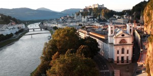 Beitragsbild des Blogbeitrags FlugenteInTown: Entdecke bekannte und neue Orte in Salzburg! 