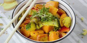 Beitragsbild des Blogbeitrags Süßkartoffel Curry mit Kichererbsen 