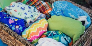 Beitragsbild des Blogbeitrags Nachhaltige Stoffwindeln: Gewinne 3 Bambusmullwindeln in Tür 23