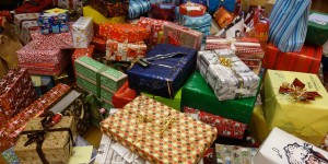 Beitragsbild des Blogbeitrags Spenden statt Weihnachtsgeschenke kaufen
