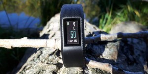 Beitragsbild des Blogbeitrags Garmin Vivosport Test – Der neue Allrounder für Fitness und Gesundheit 