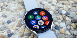 Beitragsbild des Blogbeitrags Samsung Galaxy Watch 4 (Classic) Test – Auch mit Wear OS ein Erlebnis
