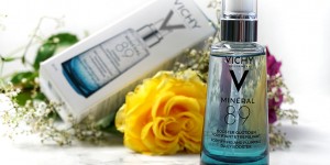 Beitragsbild des Blogbeitrags Feuchtigkeitsbooster für die Haut – Review zum Vichy Mineral 89 Serum 