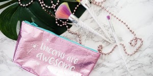 Beitragsbild des Blogbeitrags JGA Makeup Bag + exklusive Eindrücke von meinem Polterabend