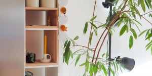 Beitragsbild des Blogbeitrags Regal-MakeOver | Ikea-Hack Regal Kallax (Expedit) mit Holz