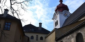Beitragsbild des Blogbeitrags Bilder aus Salzburg; Spaziergang zum Stift Nonnberg 