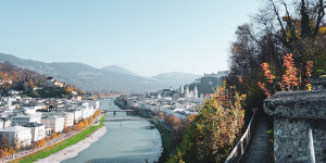 Beitragsbild des Blogbeitrags Bilder aus Salzburg; Herbstspaziergang über den Mönchsberg