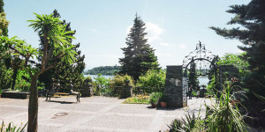 Beitragsbild des Blogbeitrags Mainau, die Blumeninsel im Bodensee 