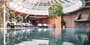 Beitragsbild des Blogbeitrags Day Spa mit Ausblick im Hotel Alpina  Alpendorf 