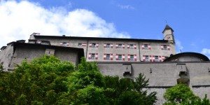 Beitragsbild des Blogbeitrags Burg Hohenwerfen; Salt and the City – Landpartie