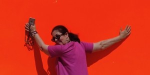 Beitragsbild des Blogbeitrags Sterling Ruby – SPECTER oder ein Container in der Wüste