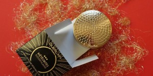 Beitragsbild des Blogbeitrags Goldenland Collection, der Weihnachts-Look von Guerlain