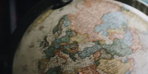 Beitragsbild des Blogbeitrags Hreflang für internationales SEO