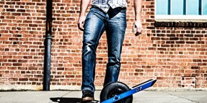 Beitragsbild des Blogbeitrags OneWheel – Ein Rad, viel Spaß mit dem One Wheel Scooter
