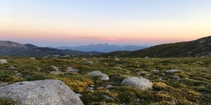 Beitragsbild des Blogbeitrags GR20 Packliste & Ausrüstungstipps | Wandern auf Korsika 