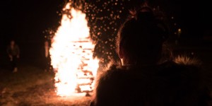Beitragsbild des Blogbeitrags Ich will es! Ich kann es! Ich schaff‘ es! – Was glühende Kohlen mit Stressbewältigung zu tun haben 
