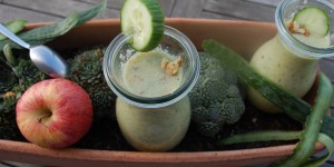 Beitragsbild des Blogbeitrags Vitaminbombe: Smoothie mit Gurke