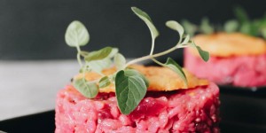 Beitragsbild des Blogbeitrags Rauna-Risotto mit Parmesanchips oder auch: Die kleinen saisonalen Freuden des Lebens