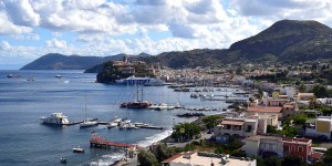 Beitragsbild des Blogbeitrags Lipari, die große Sanftmütige der Äolischen Inseln 