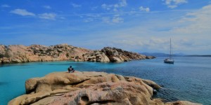 Beitragsbild des Blogbeitrags Segeln im La-Maddalena-Archipel