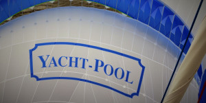 Beitragsbild des Blogbeitrags Interview mit Dr. Friedrich Schöchl zu 45 Jahre YACHT-POOL 