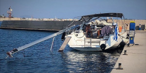 Beitragsbild des Blogbeitrags Mastbruch auf gut gepflegter Eigneryacht. Versicherer lehnt Schaden ab. Eine kuriose Entscheidung!