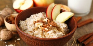 Beitragsbild des Blogbeitrags Gewinnspiel: Warmes Frühstück samt Rezeptmappe gefällig?