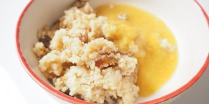 Beitragsbild des Blogbeitrags Sanft gesüßtes Couscous-Frühstück*