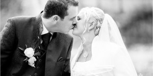 Beitragsbild des Blogbeitrags Corinna and Rene are hitched | Golf course wedding shoot