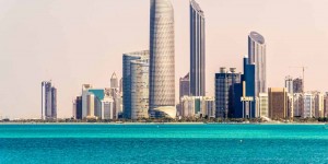 Beitragsbild des Blogbeitrags Abu Dhabi im Sommer: 7 Tage im luxuriösen 5*-Hotel plus Frühstück, Flüge und Transfer schon ab 677€