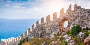 Beitragsbild des Blogbeitrags Alanya im September: 7 Tage im fabelhaften 3*-Hotel (90%) inkl. Halbpension und Flüge bereits ab 216€