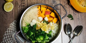 Beitragsbild des Blogbeitrags One Pot Kürbis Reis Curry