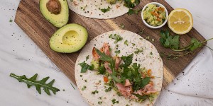 Beitragsbild des Blogbeitrags Lachs Guacamole Wraps 