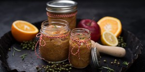 Beitragsbild des Blogbeitrags Herbstliches Apfel Orangen Chutney