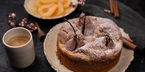 Beitragsbild des Blogbeitrags Birnenkuchen zuckerfrei