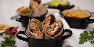 Beitragsbild des Blogbeitrags Thunfisch Karotten Wraps 