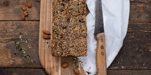 Beitragsbild des Blogbeitrags LOW CARB Brot 