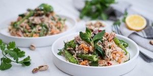 Beitragsbild des Blogbeitrags Frühlings Thunfisch Reis Salat 