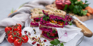 Beitragsbild des Blogbeitrags Superfood Sandwiches mit „Sprossen & Microgreens“ 