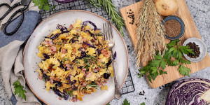Beitragsbild des Blogbeitrags Krautfleckerl mit Innviertler Schinken