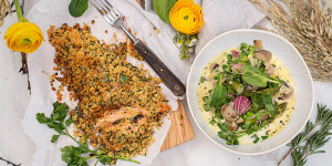 Beitragsbild des Blogbeitrags Lachsforellenfilet in Knusperkruste mit Frühlings-Gemüse-Ragout