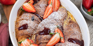 Beitragsbild des Blogbeitrags Süßer Frühstücks Gebäck Auflauf