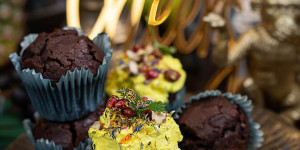 Beitragsbild des Blogbeitrags Schokomuffins mit Zitronencreme