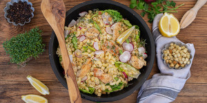 Beitragsbild des Blogbeitrags Caesar Nudelsalat mit Huhn