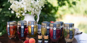 Beitragsbild des Blogbeitrags Detox Kur mit Superfood aus dem Glas