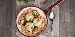 Beitragsbild des Blogbeitrags Schwammerlgulasch