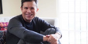 Beitragsbild des Blogbeitrags FASHION JOURNALIST AND PRODUCER TONY DAZA