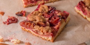 Beitragsbild des Blogbeitrags Zwetschkenfleck mit Zimtstreusel