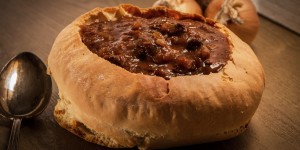 Beitragsbild des Blogbeitrags Gulasch – ein wiener Klassiker